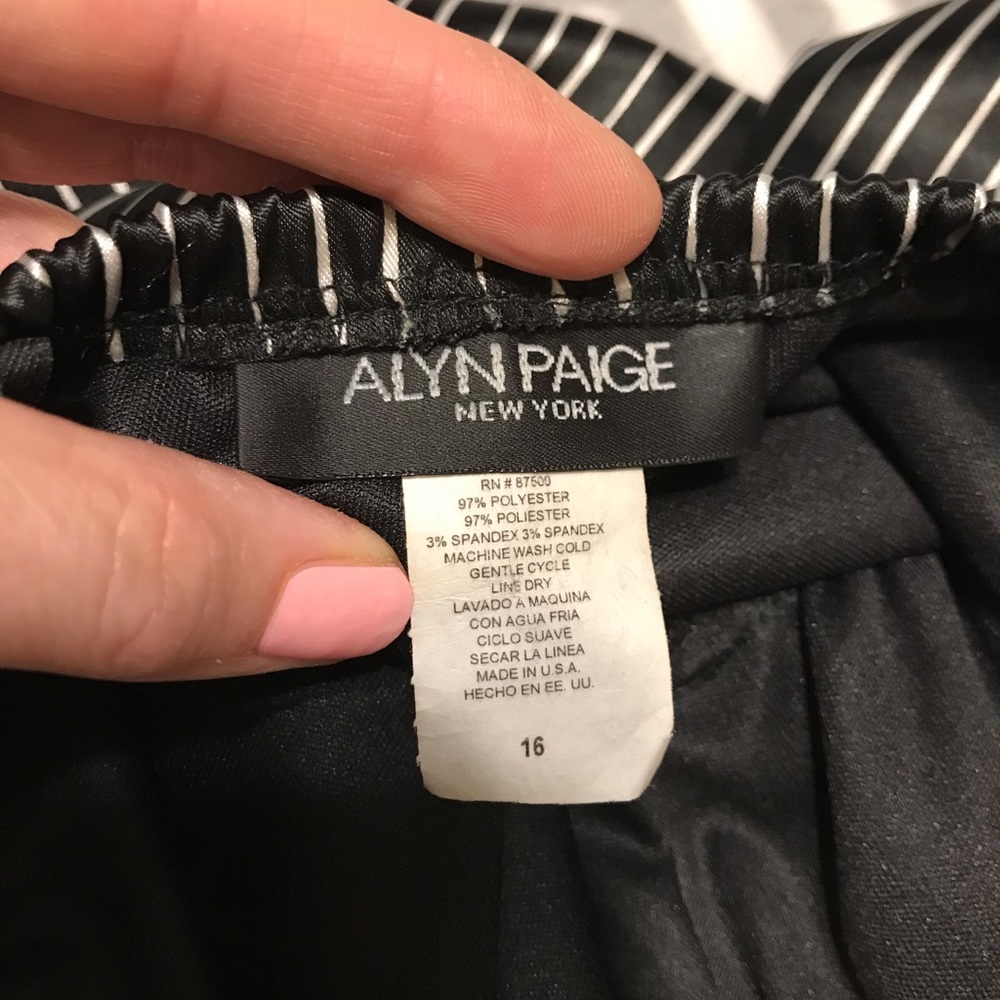 Black & silver stripe satin halter dress - Picture 6 of 7